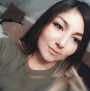 Meet your Posher, Kaitlyn